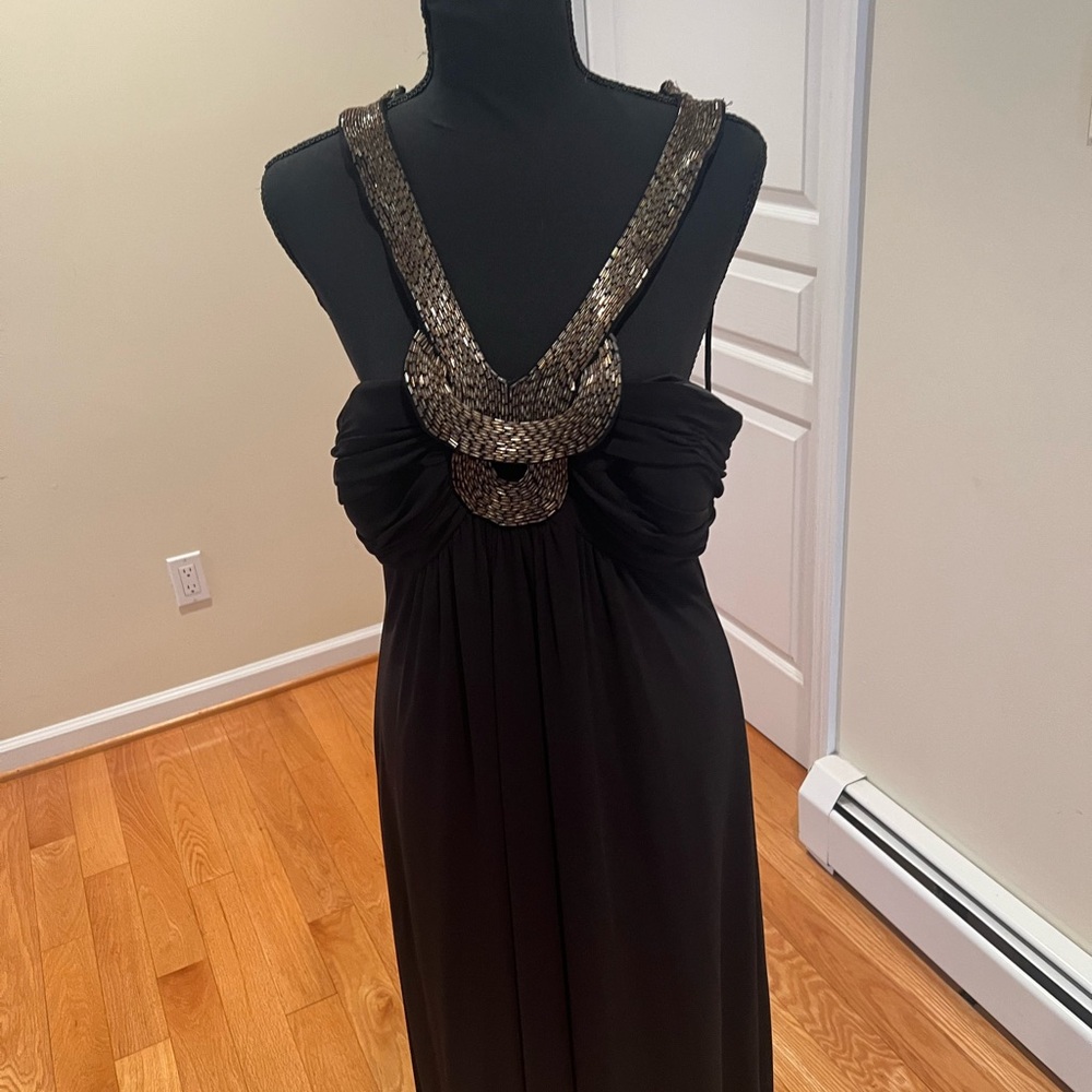 R&M Richards cute maxi dress with gold design around the neck